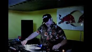 DJ Z&eacute; MigL @ Danceplanet 5 Years Party (Portugal) 2001