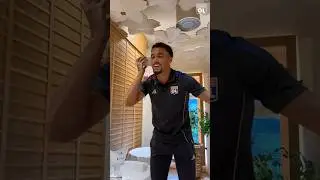 Nos recrues Ruben Kluivert et Afonso Moreira ont pouss&eacute; la chansonnette ce soir 🎤🎶 #sing