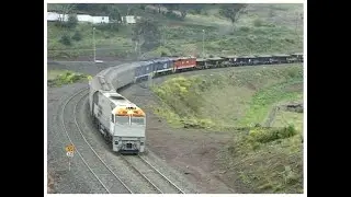 Australian diesel locomotive NR1 - initial load trials - September 1996