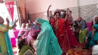 #जबरदस्त डांस 💃🏻#कांटा की बड़बेरी ने मेरे सीर की चुन्नी तार लई 💃🏻💃🏻#haryanvi #geet #dance 