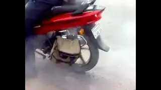 Bike Stunts Nakoder W/ Yamaha R15 Star city Apache