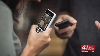 Tech Report: Gen Z loves dumb phones and Apple announces annual conference