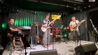 AKIOPEA／SUPER SONIC MOVEMENT