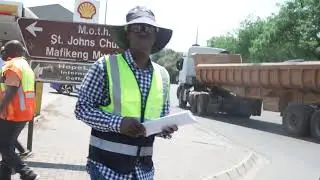 [HAPPENING NOW] Minister Of Transport Inspects Road Infrastructure Projects In Mafikeng