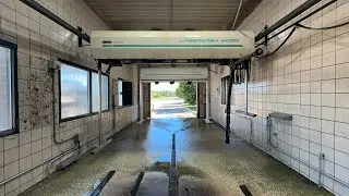 Great Condition PDQ Laserwash 4000 At Mobil - Loves Park IL