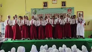 Penampilan Lagu Hynme Guru di Hari Guru Nasional UPTD SDN Pangongseyan 2 - Tahun 2025