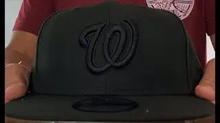 Washington Nationals TEAM-BASIC BLACKOUT SNAPBACK Hat by New Era