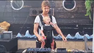 BABY & DADDY MAKING LIVE ELECTRONIC MUSIC IN HACKNEY WICK
