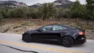 Model S Plaid Reversing Sounds! Exterior Clip & Launch