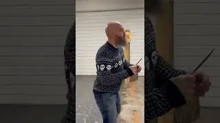 World Champion Knife and axe thrower Tries xs knifel