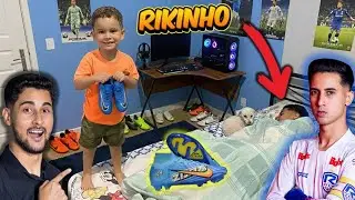 INVADIMOS O QUARTO DO RIKINHO E PEGAMOS A CHUTEIRA DELE!