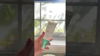 Hero Cosmetics Av&egrave;ne UV Mineral Sunscreen best for all seasons #sunscreen #spf #skincare #trending