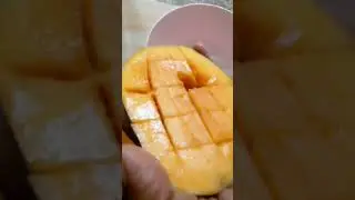 How to make Mango puree for babies #pur&eacute;e  #babyfood  6+M