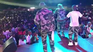 Osu Jay live on stage giving on giving the best to his fans.