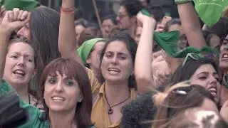 Concentración en apoyo de la ley del aborto legal en Argentina.
