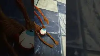 siren head vs eyeball head