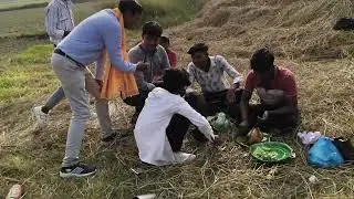 नया साल 2026 गांव का बच्चे लोग पिकनिक मना रहे हैं@###