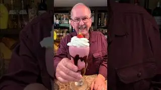 Aero Scoops Strawberry Chocolate Milkshake, Happy Milkshake Monday!