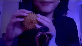 Trying ASMR with a mini mic! random triggers and whispers