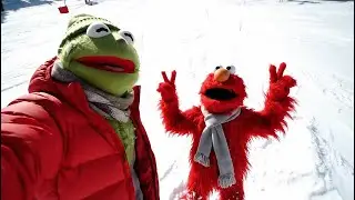 Kermit VLOG 3 &ndash; We Skied Down a Mountain with Elmo
