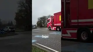 Jeg tror jeg er forelsket i lastbiler😍#follow4follow #truckspotter #trucker