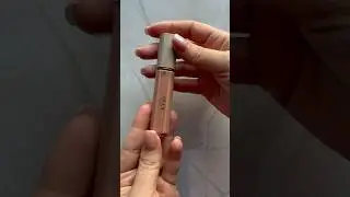 Unboxing @SKKN Lip Shimmer Nude 02 #skkn #nude #lipgloss #lipshimmer #unboxing #kimkardashian