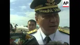 President Arroyo on tour of southern islands