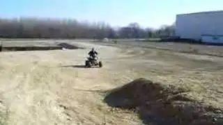 Coco saute en quad &agrave; Somsois