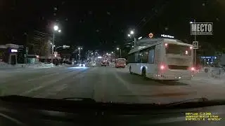The bus driver missed the green light