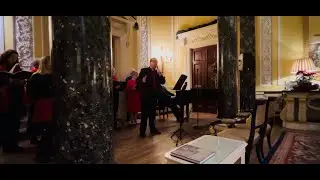 Fr Ray Kelly  Christmas Carols from Ireland
