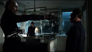 El Pinguino y Victor Zsasz amenazan al Comisionado Loeb | Gotham 2x01-Latino