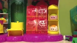 Shopkins fashion boutique
