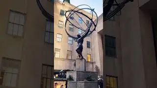 New York.Atlas.St.Patrick&rsquo;s Cathedral.The 5th#atlas#stpatrickscathedral#newyorkcity#rockefellercente