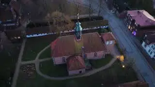 Flug 89.2 - DJI 0099 Abendflug Schloß, Schloßkirche