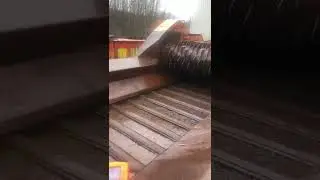 Doppstadt AK635 high speed shredder
