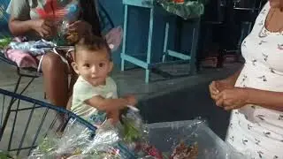 Preparándose para el cumpleaños 🎂 de Iker y Jony /Miren lo que hace Iker😂 /Monse maquillandome 😂