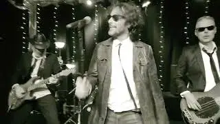 Soul Dogs - Fine Soul Covers
