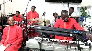 Map Fè Vit konvèti ( Louange 🙏)