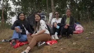 Picnic in lake paradise