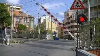 Spoorwegovergang Loano (I) // Railroad crossing // Passaggio a livello