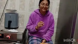 ثريا من لا شيء   مشاء الله تعمل برشة اشياء (وانا  ندخل  للكوجينة نغفس ونردس ونعفس وما فمة شيء