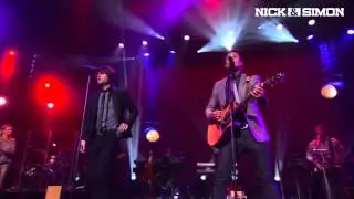 Nick & Simon - Onweerstaanbaar (Live in Carr&eacute;)