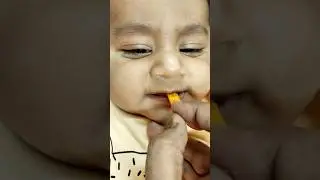 Baby reaction on eating spicy chips 🔥🥵 #viral #baby #reaction