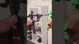 Dummy 13's Funky Robot Fight: Epic Posing & Edits!