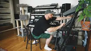 Tempest, Tracker, Medusa, JX3P, Prophet REV2, Monologue, K2500, Model D, Pyramid, Deckard's Dream