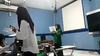Praktik Microteaching ke 4