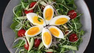 Spinach Egg Tomato Salad Recipe | Healthy Lunch Idea with Balsamic Dressing