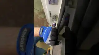 Ударная отвертка KingTony в действии 😎 Лучший помощник в автосервисе!