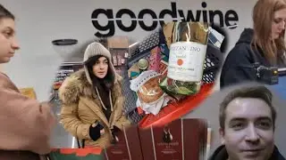 Ответ  от чего,,,? не заставил  ждать 😅😅😅 Два маркета за раз! Киев. Украина. 