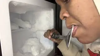 Out The Freezer | Scrapping | Big Bites #crunchy #iceeating #asmr